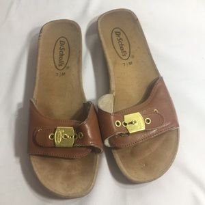 Dr. Scholls brown sandals
